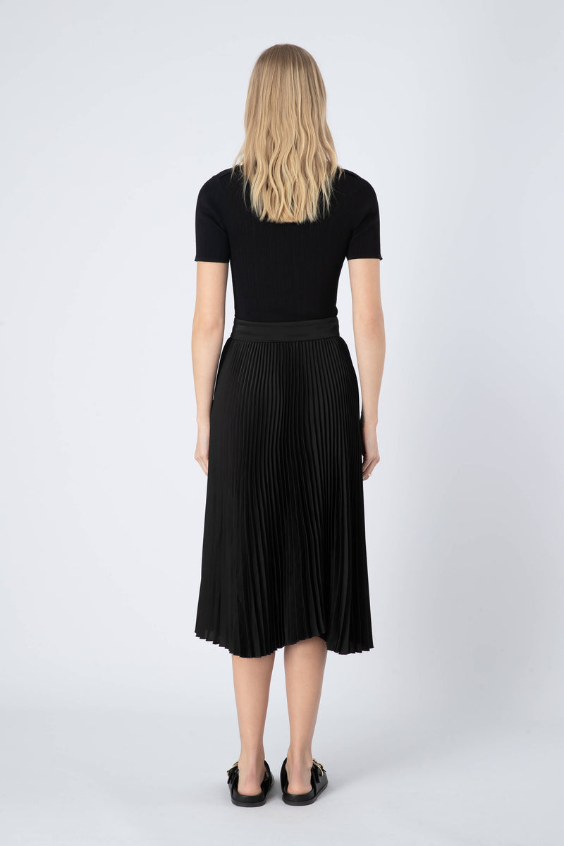 Tory Midi Pleated Skirt in Black